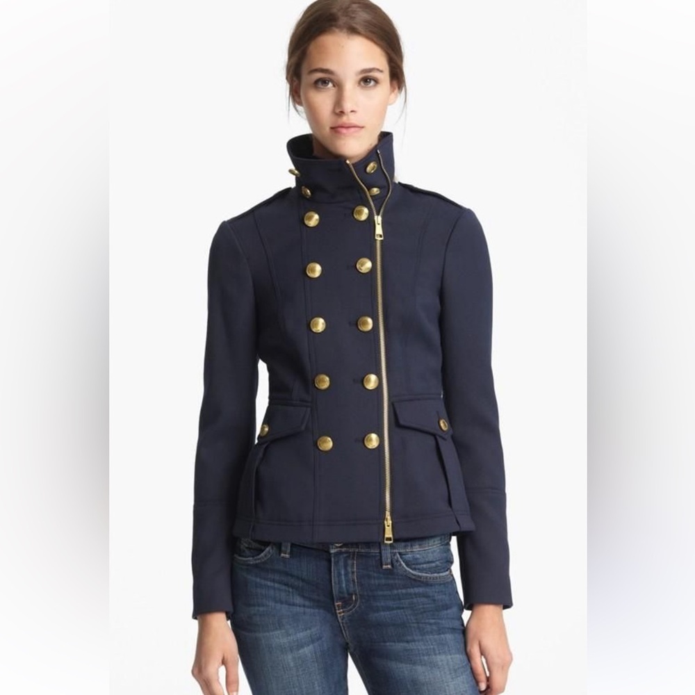 Burberry BRIT Navy Peacoat Pleated Back Size 2